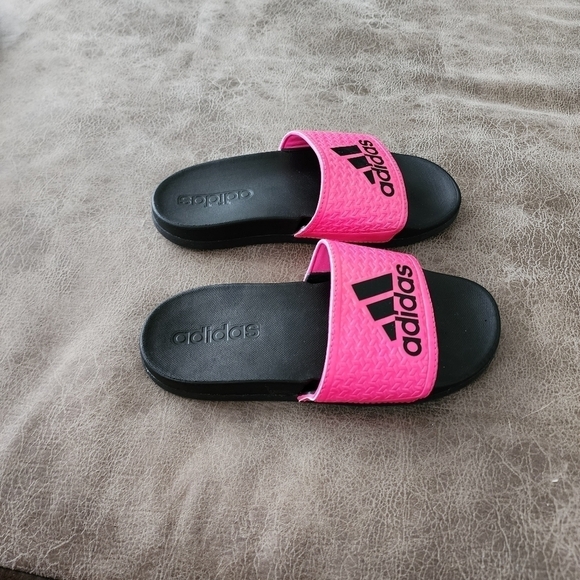 Adidas Adilette Ultra Slide Sandal  - Picture 4 of 7